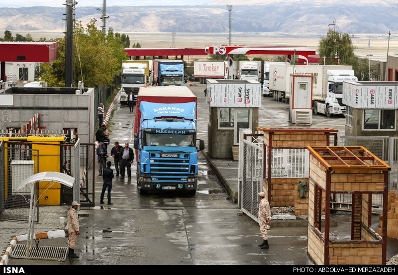 گمرک بازرگان 
